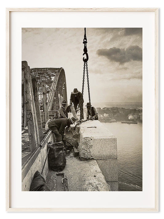 Building Sydney Harbour Bridge